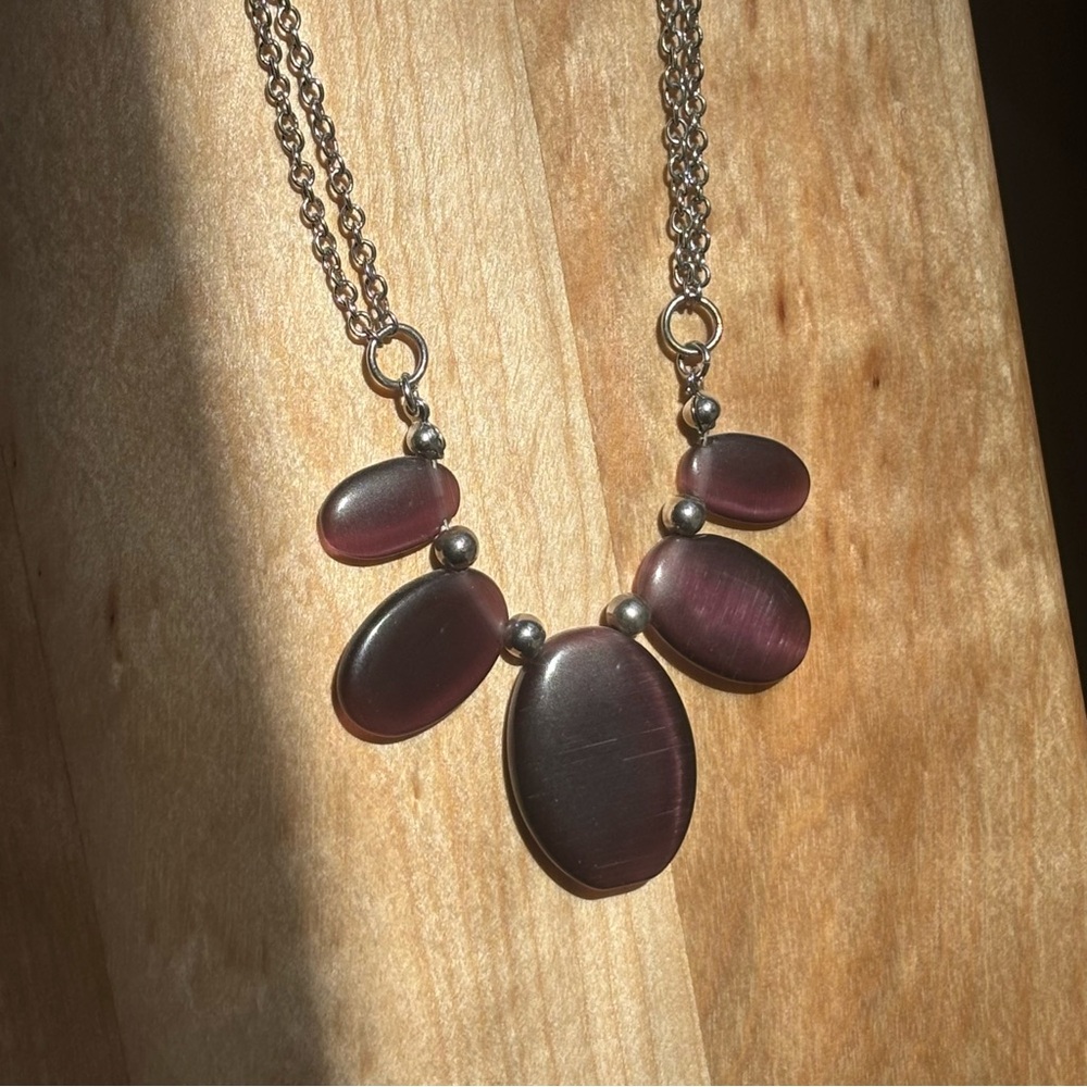 Elegant Purple and Silver Pendant Necklace